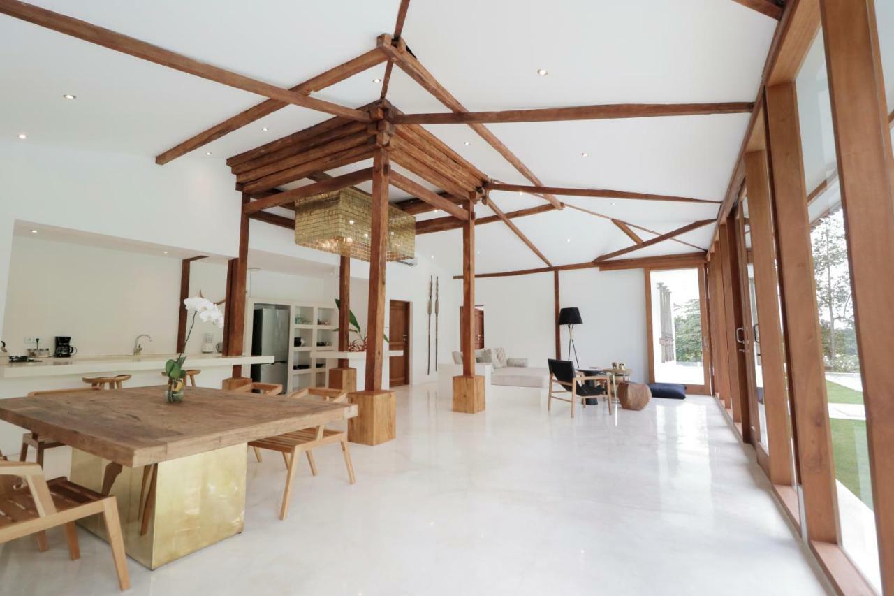 The Apartments Ubud Екстер'єр фото